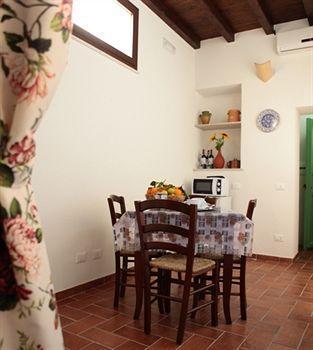 La Paranza Residence - Case Vacanze 特拉帕尼 外观 照片
